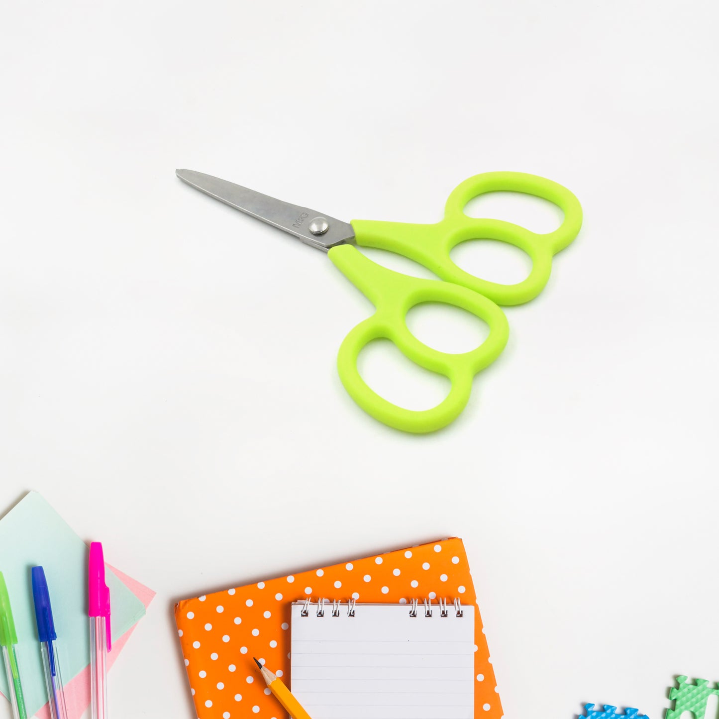 Wukusy stainless steel double grip scissors with comfort handle, for paper, photos, crafts, and all-purpose home office use.