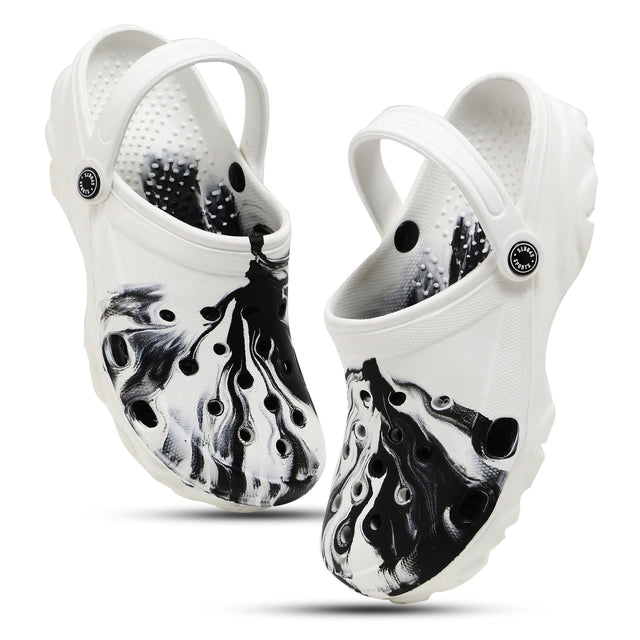 Men's black and white clogs by 16069, casual slip-on footwear with a comfortable design for everyday wear.