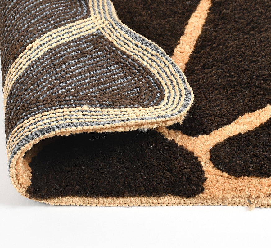 Supersoft anti-skid microfiber doormat in beige, 45x70cm, featuring textured surface and non-slip backing for household use.