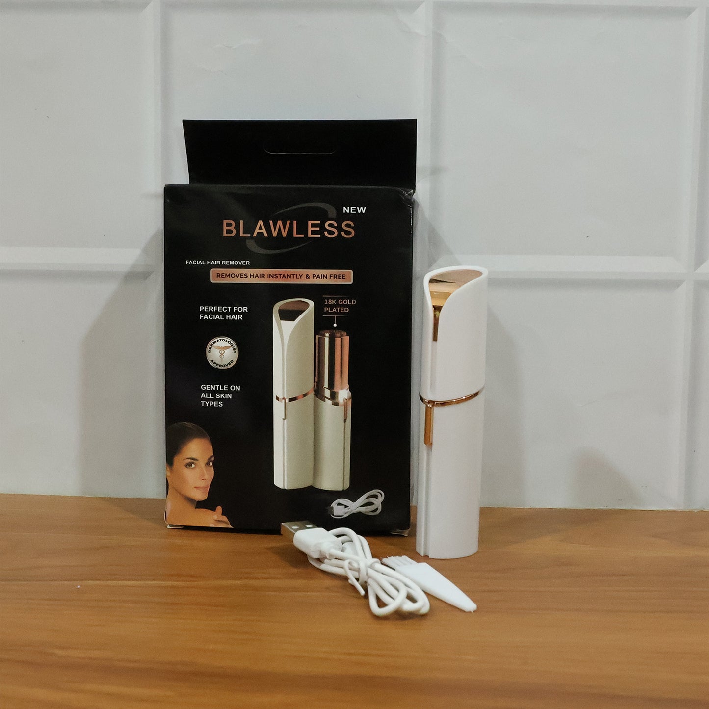 Wukusy rechargeable facial hair remover set for women with ergonomic handle and precision head for soft, smooth skin.