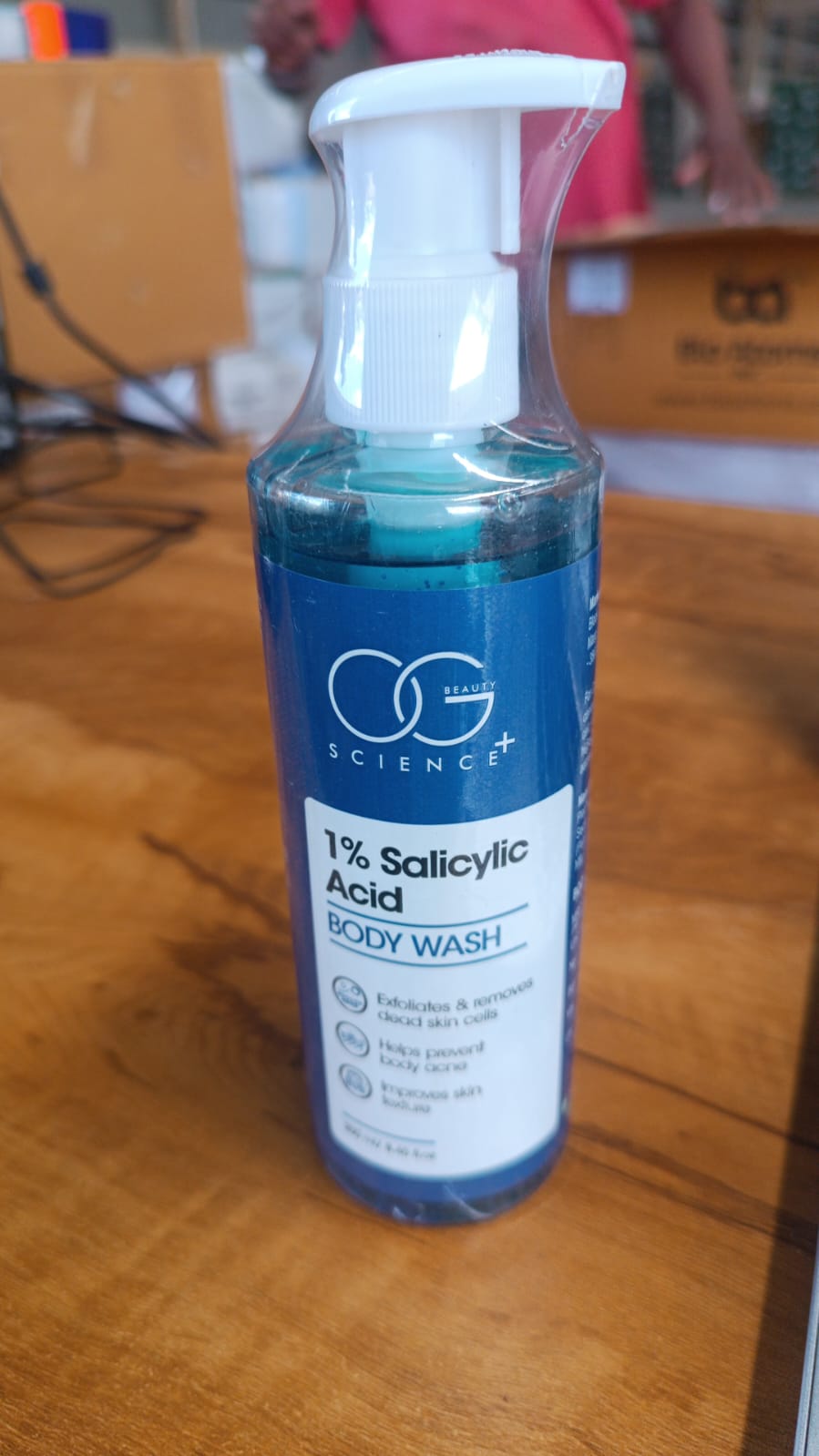 Wukusy Og Beauty Science salicylic acid body wash in 250ml bottle, gentle skin cleanser for body care.