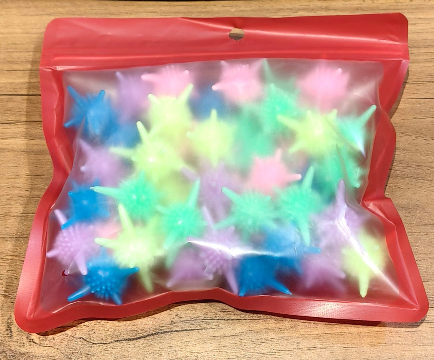 Set of 50 Wukusy reusable laundry washing balls in mixed colors for eco-friendly home laundry improvement.