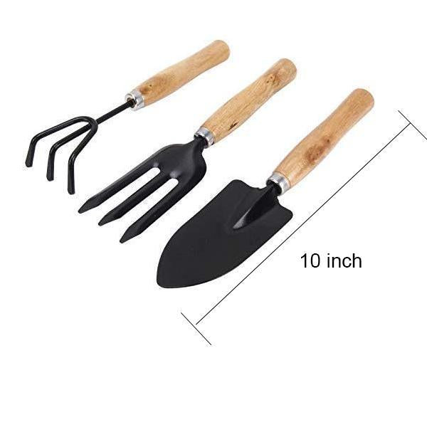 Set of 3 Wukusy gardening tools including a small hand cultivator, trowel, and garden fork for planting and cultivating.