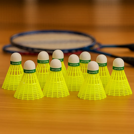 Set of 10 Wukusy premium plastic badminton shuttlecocks, durable and lightweight for outdoor and indoor play.