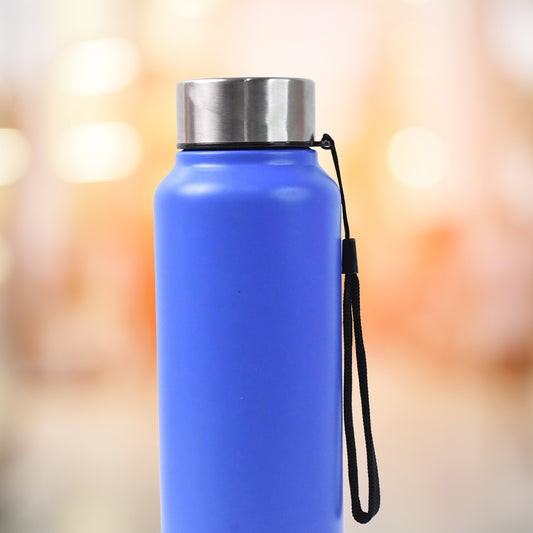 Wukusy stainless steel 1000ml water bottle with a sleek silver finish, featuring a screw-top lid and ergonomic design.