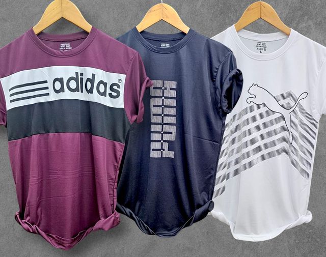 Set of three multicolor men's T-shirts by 8969, casual short-sleeve T-shirts for everyday wear.