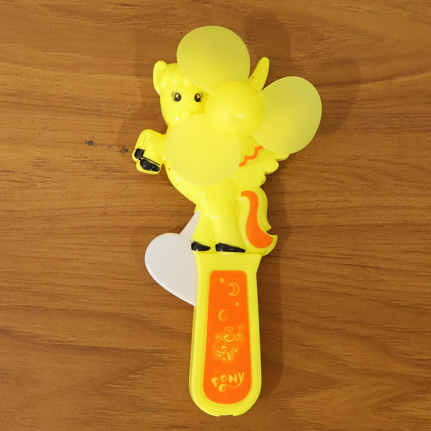 Wukusy mini portable cartoon fan toy in mixed colors, handheld design with fun cartoon character for kids and fans.