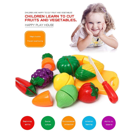Wukusy plastic fruits and veggies toy set featuring realistic, sliceable fruit and vegetable toys for kids.