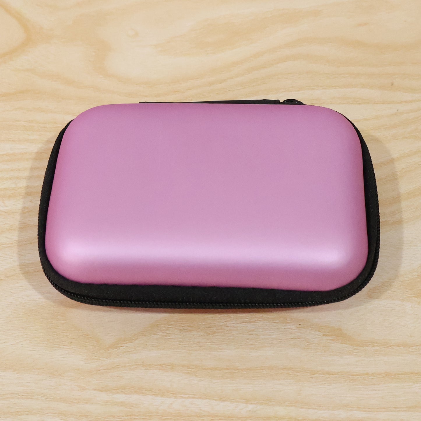 Wukusy mini multi-purpose travel storage case for earphone cables and SD cards, compact and lightweight for easy organization.