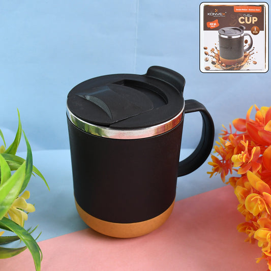 Wukusy insulated coffee mug with spill-proof lid, 450ml capacity, in black with a sleek design for hot beverages.