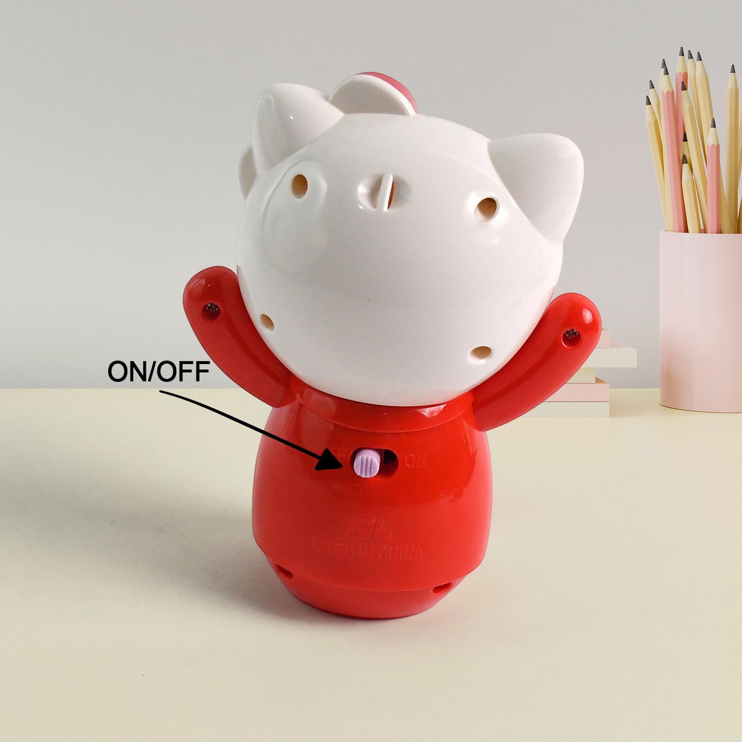 Wukusy USB cartoon character mini table fan for kids, compact office fan with colorful cartoon design, perfect for small spaces