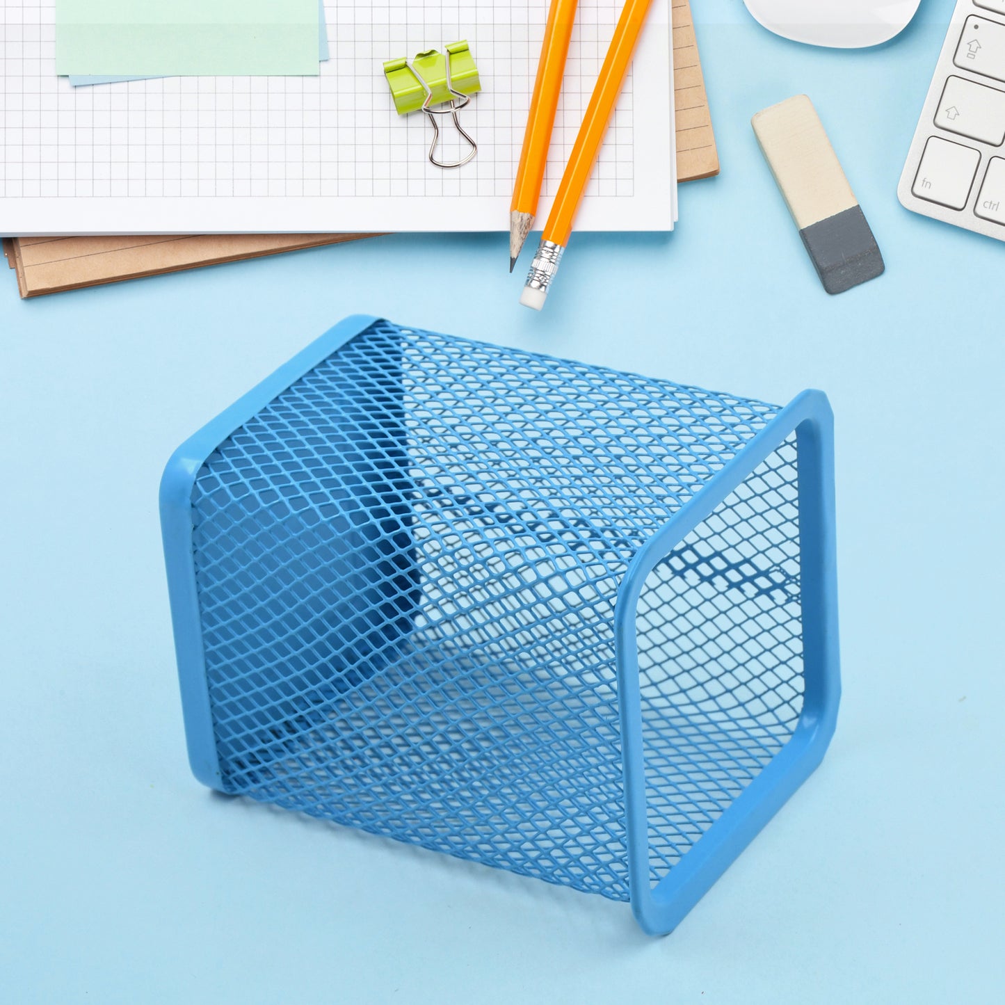 Metal mesh desk pen holder by Wukusy, suitable for organizing pencils, pens, and office supplies on a workspace.