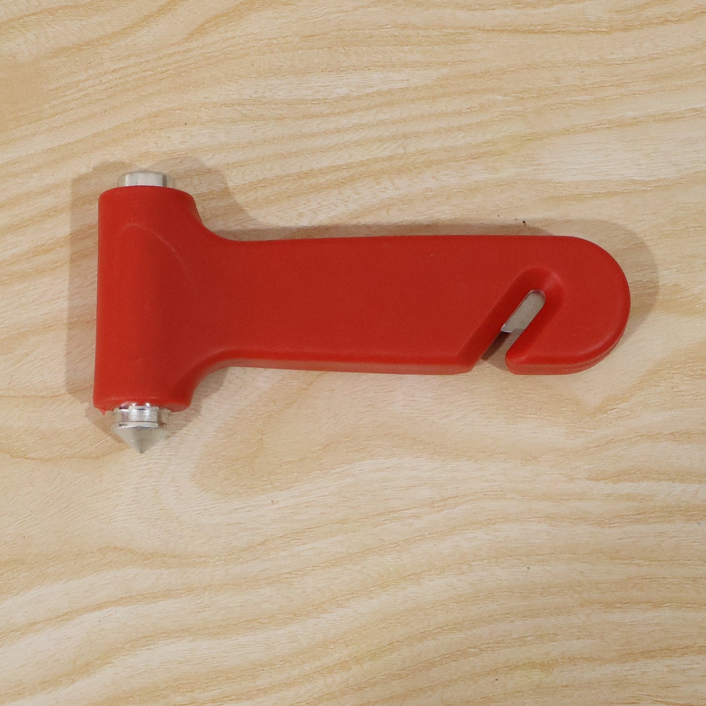 Wukusy 2-in-1 car safety hammer with emergency window breaker and seatbelt cutter on a white background.