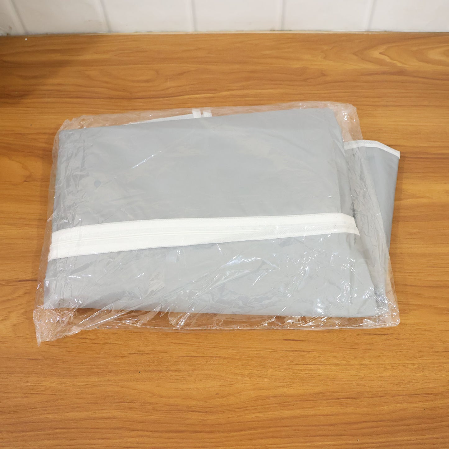 Wukusy premium breathable garment suit cover set, 5-piece, 60-80cm, clear fabric to protect suits and clothing.