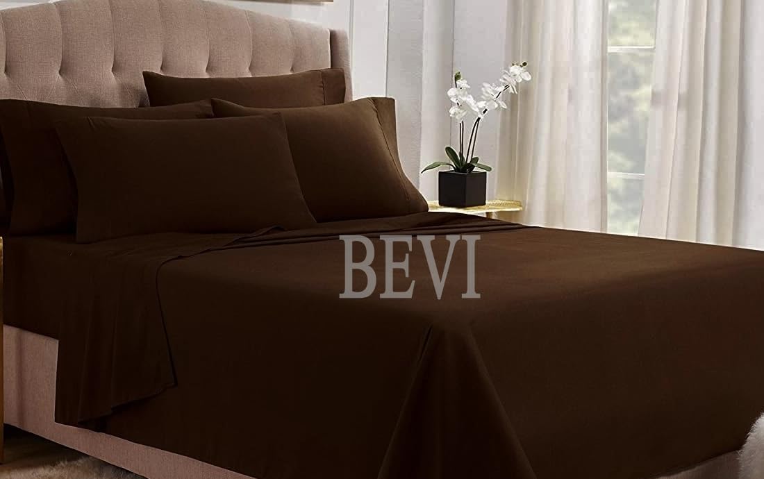 Brown FIZZI SHOP Seasons double bedsheet with matching pillow covers, featuring a soft, comfortable fabric design.
