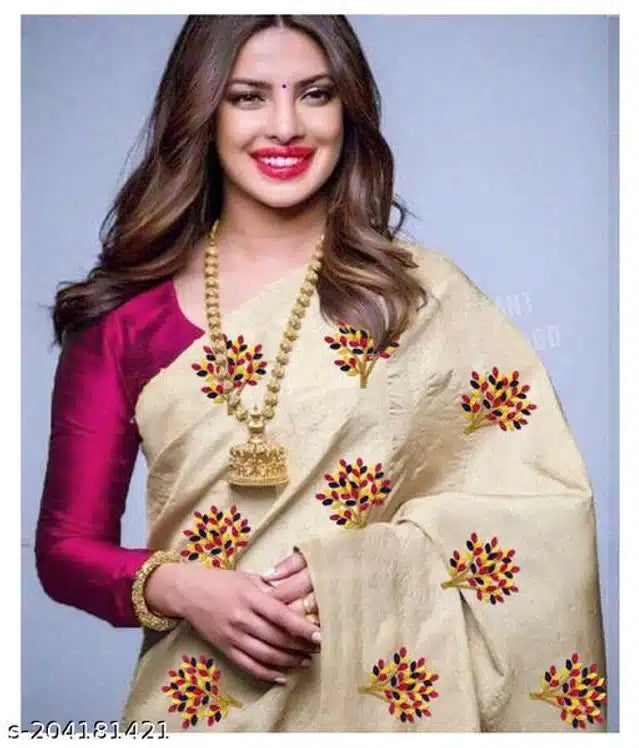 Off-white Jacquard saree for women with intricate woven patterns, 6.3 meters long, by brand 6246.