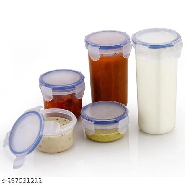 Set of five transparent airtight food storage containers by 16117, ideal for kitchen organization and fresh food storage.
