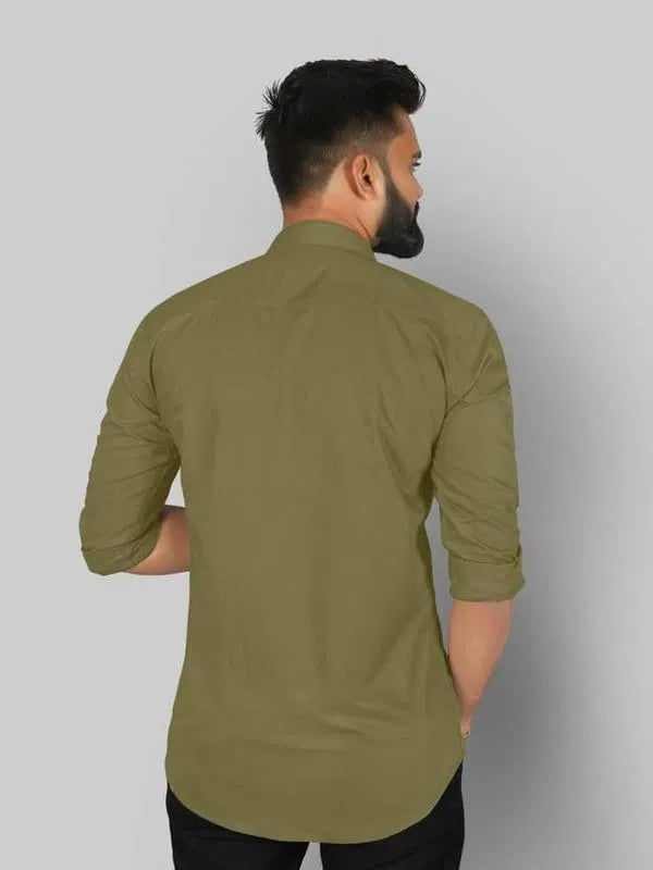 Men’s 6824 slim fit formal and casual full sleeve solid shirt, men's shirt in a classic style, shown in the product image.