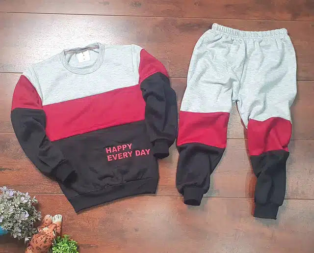Multicolor boys' full sleeves tracksuit for ages 3-4 years, stylish and comfortable boys' tracksuit by 8969.