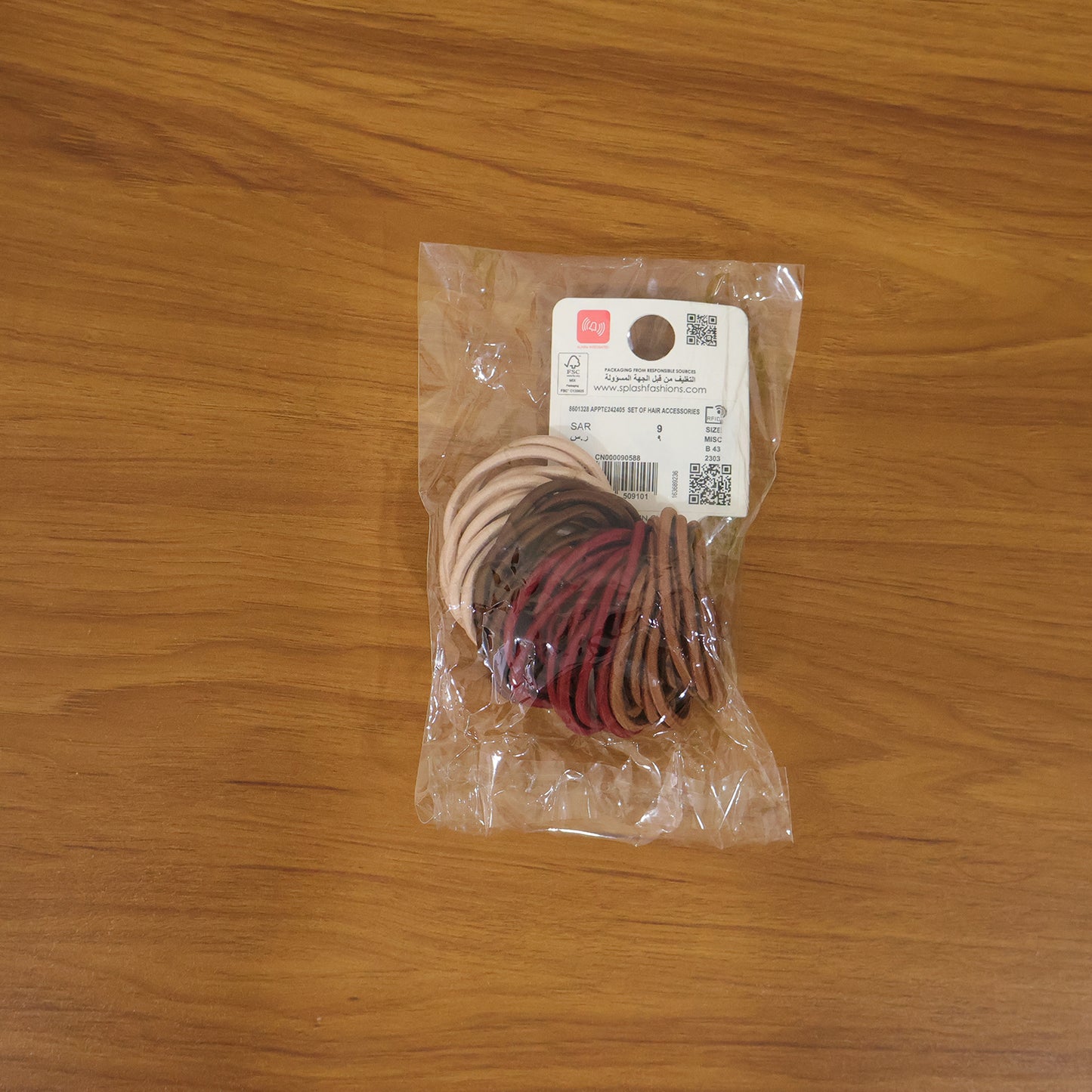 Set of 40 Wukusy soft elastic hair bands in mixed colors for women and girls, shown in a colorful collection.