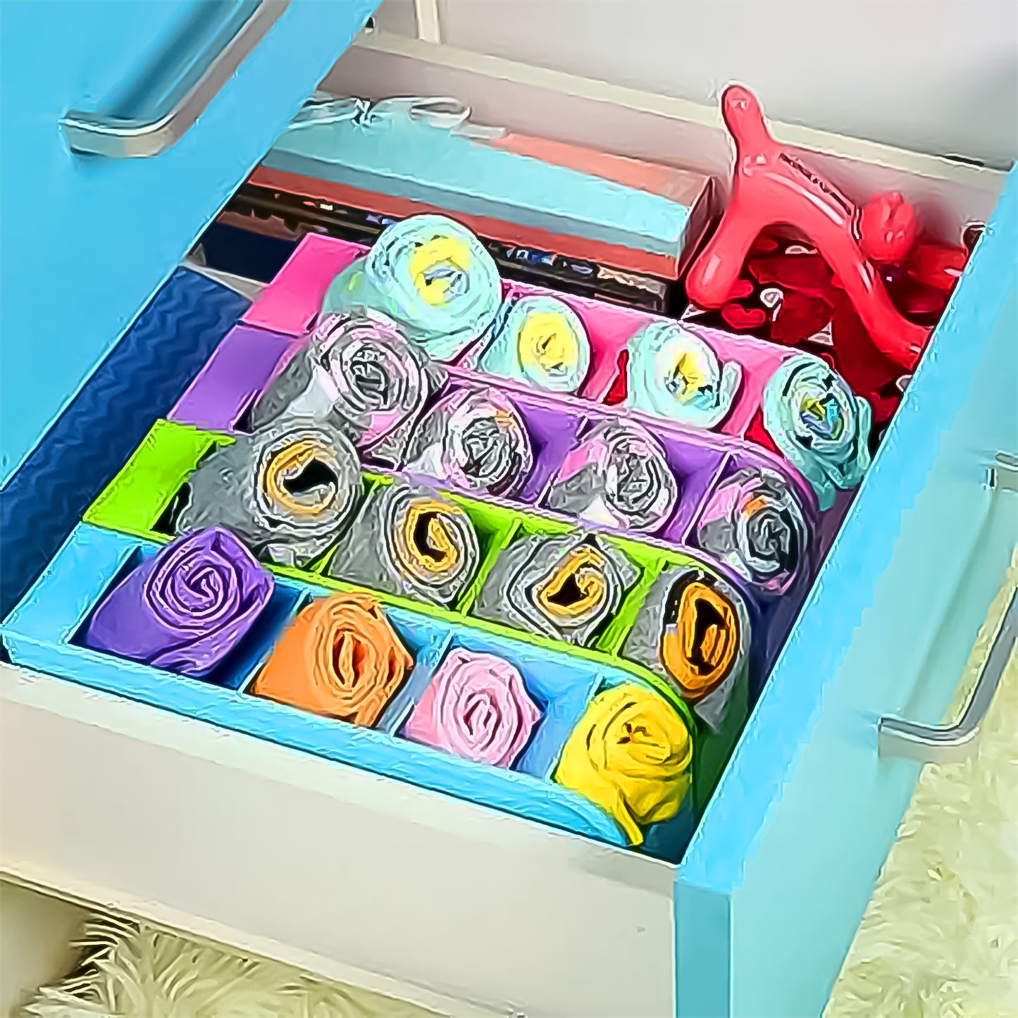 Wukusy multipurpose 4-compartment pen holder desk organizer with pens and stationery on an office desktop.