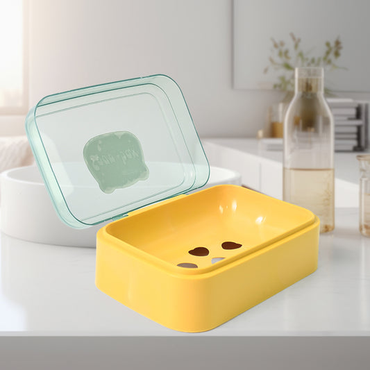 Portable plastic soap dish by Wukusy with self-draining design, in mixed colors, ideal for travel and bathroom organization.