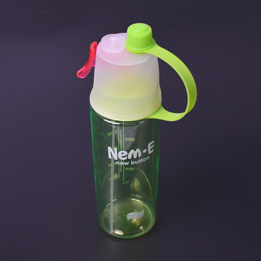 Wukusy 7451 spray water bottle for drinking, 600ml BPA-free sports water bottle ideal for cycling, running, yoga, and hiking.