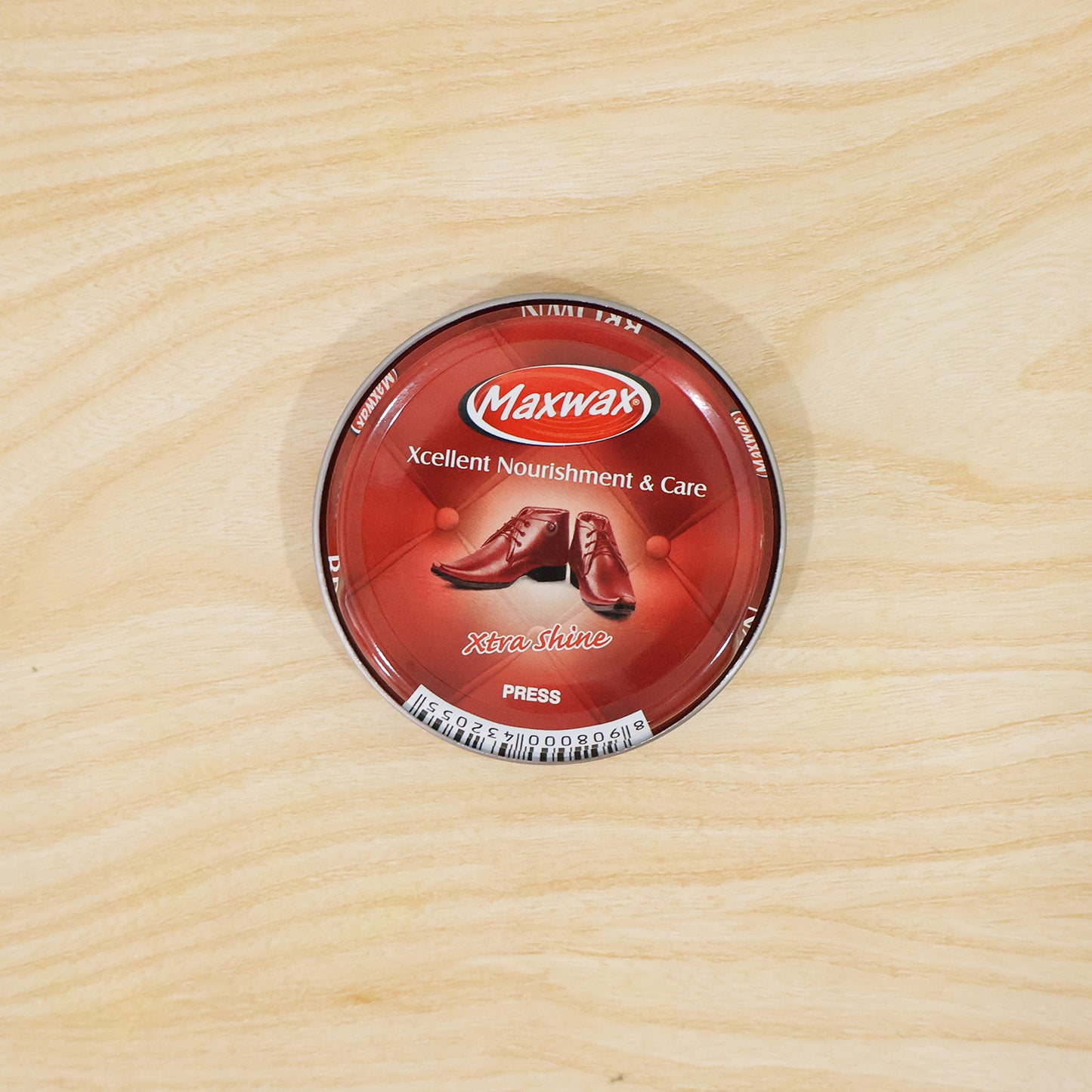 Wukusy Maxwax brown shoe polish cream in a 40g tin, ready for polishing and restoring leather shoes.