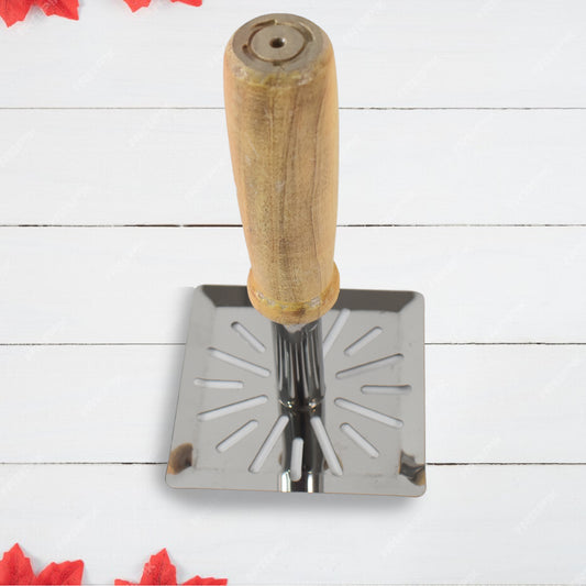 Wukusy stainless steel potato masher with wooden handle, square design, ideal for mashing potatoes and soft foods in the kitchen.