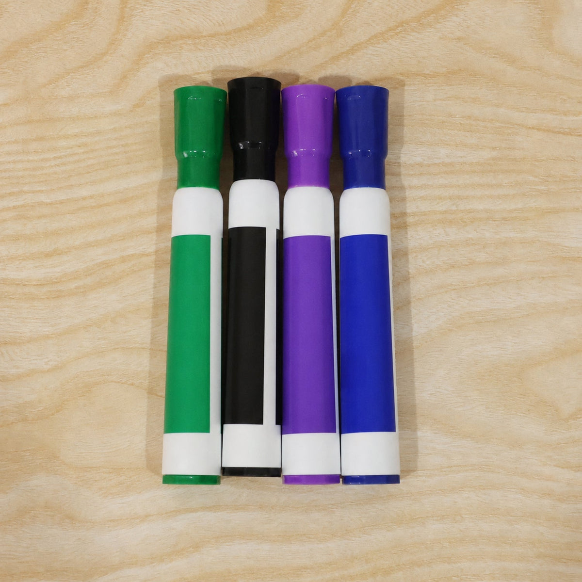 Wukusy mix color dry erase marker pen for whiteboards, suitable for office, school, and classroom use.