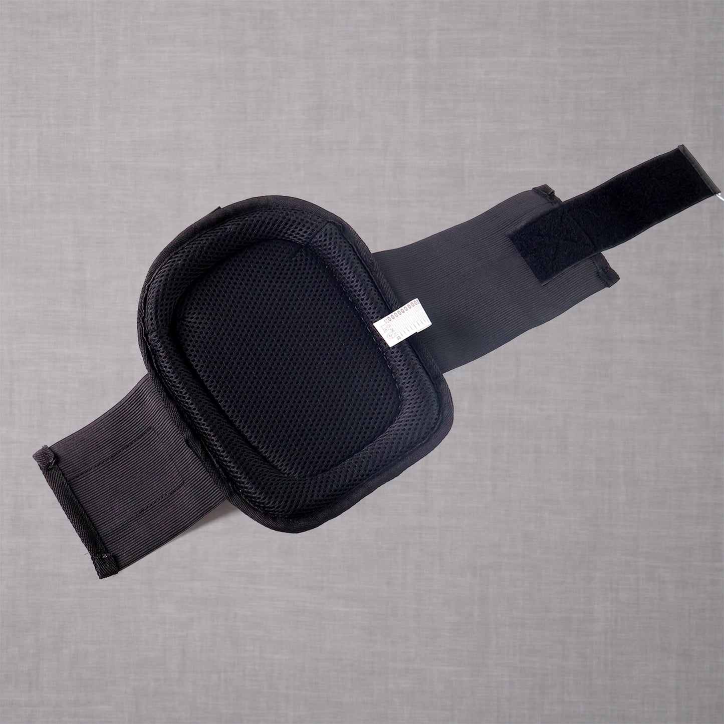 Wukusy heavy-duty work knee pad with shock-resistant shell and adjustable straps for knee protection during tasks.