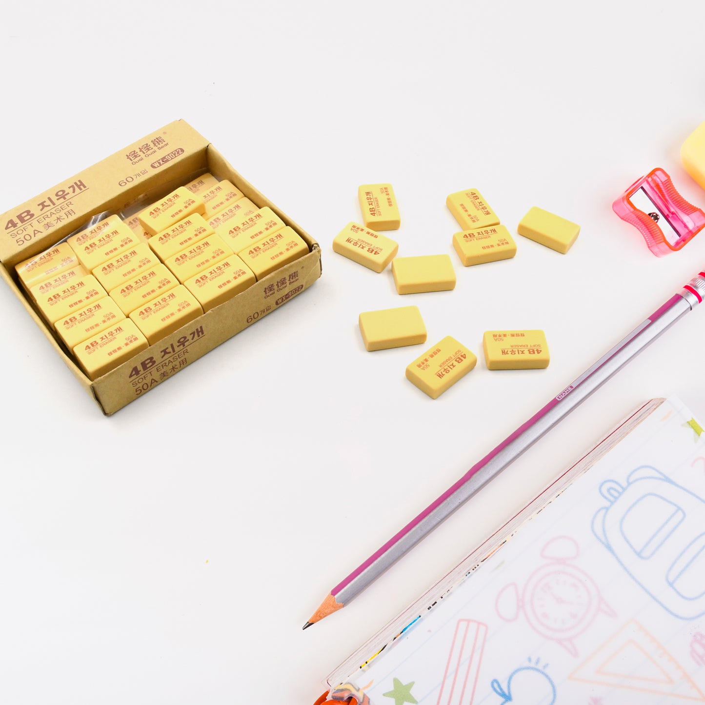 Wukusy 4504 Pencil Eraser 4B soft drawing eraser for art, school, and office; 60-pack of professional erasers.