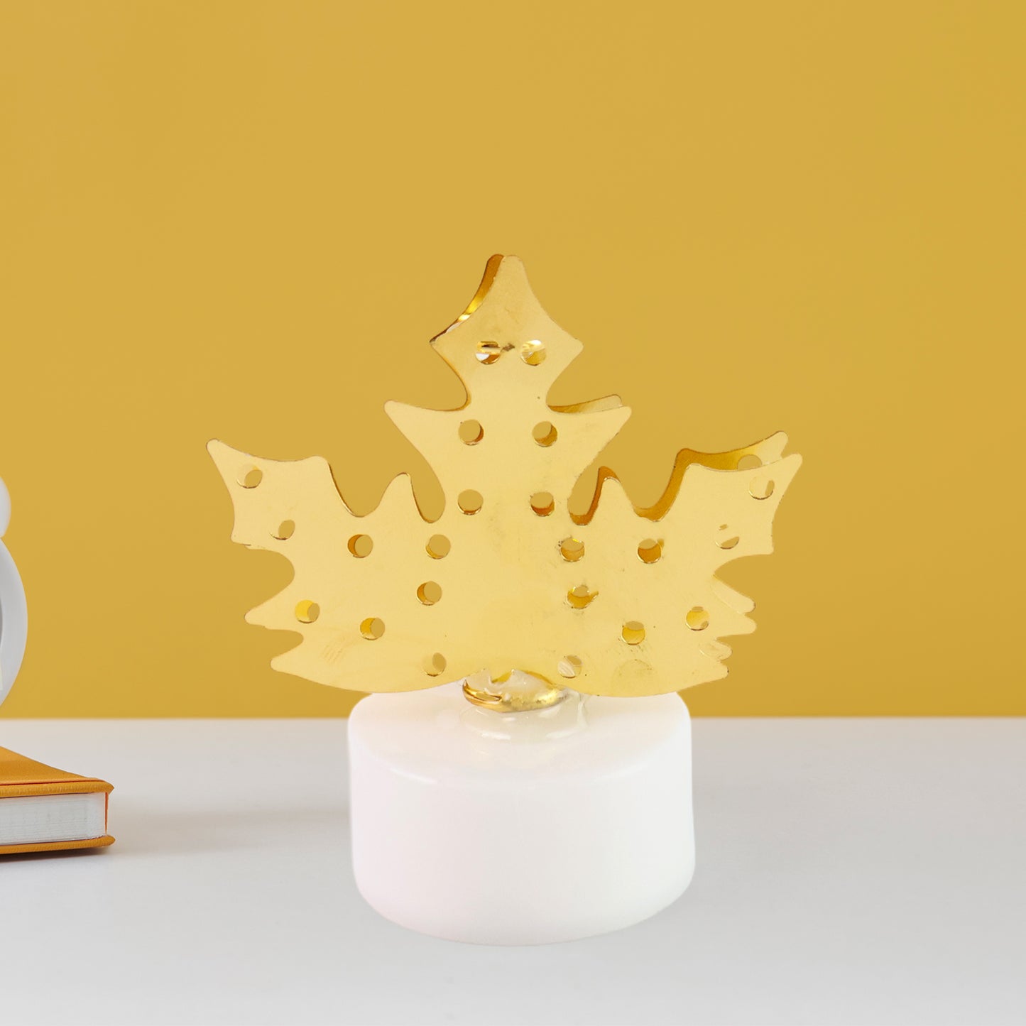 Decorative LED gold metal leaf diya lamp from Wukusy, ideal for home improvement and decorative lighting.
