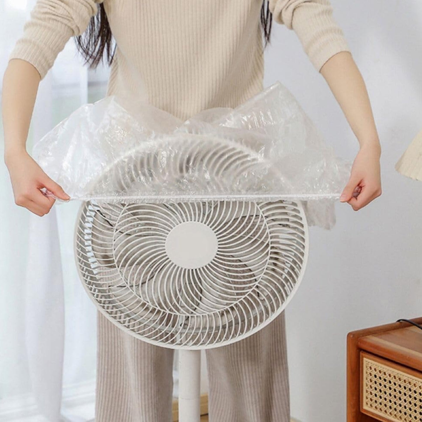 Wukusy home improvement thick disposable dust-proof plastic furniture cover for small furniture, protective and easy to use.