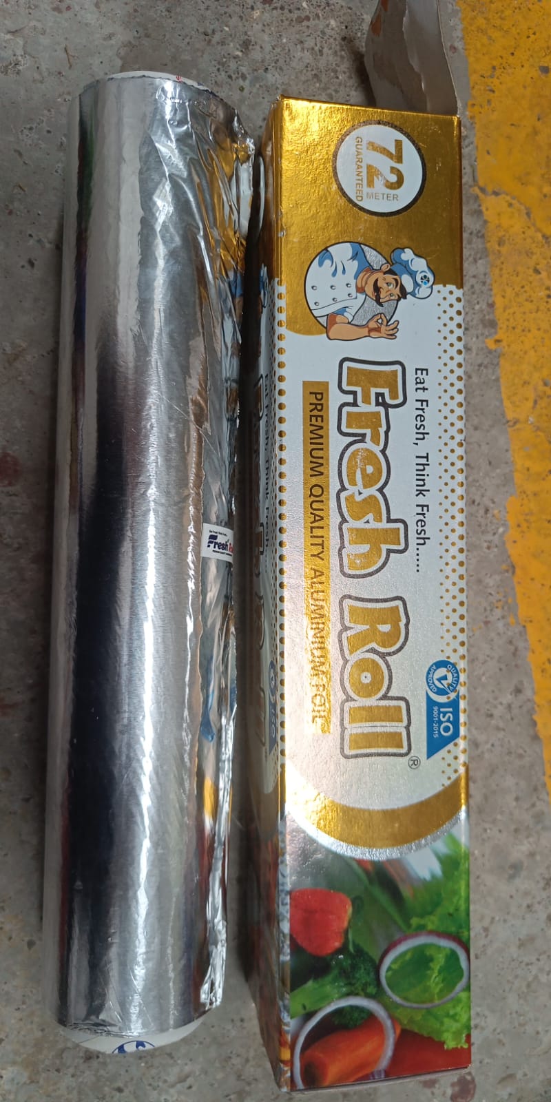 Wukusy premium food-grade aluminum foil roll, heavy-duty, non-stick, thick, ideal for baking and grilling, 72 meters long.