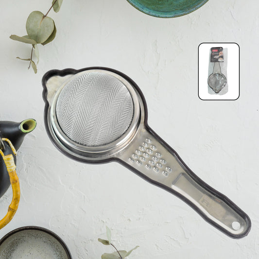 Wukusy heavy-duty stainless steel fine mesh tea strainer for home and kitchen use, with a durable, fine mesh design for brewing tea.