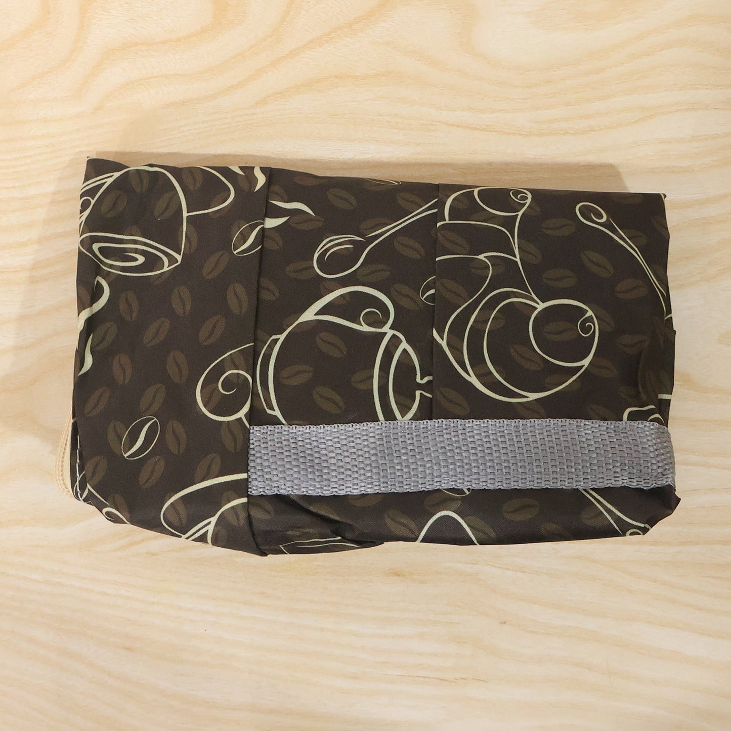 Foldable Wukusy storage bag with handles, 45x30cm travel organizer for clothes, toiletries, or accessories, shown in an open view.