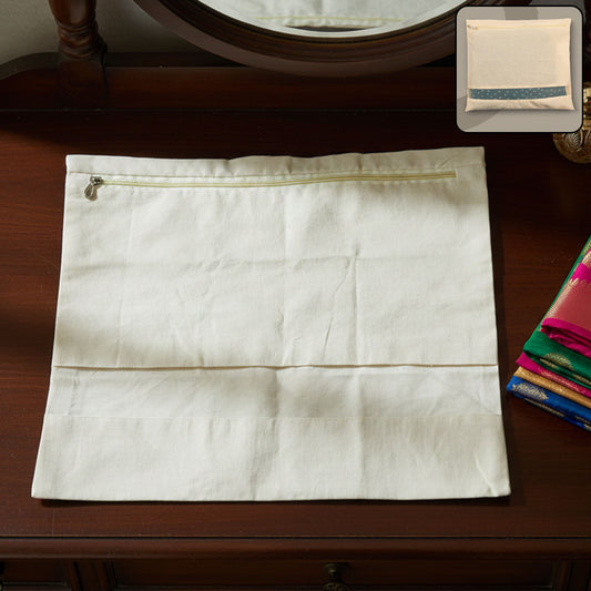 Wukusy zip closure saree storage bag, 14.5x16.5 cm, made of breathable fabric, for safe and organized saree storage.
