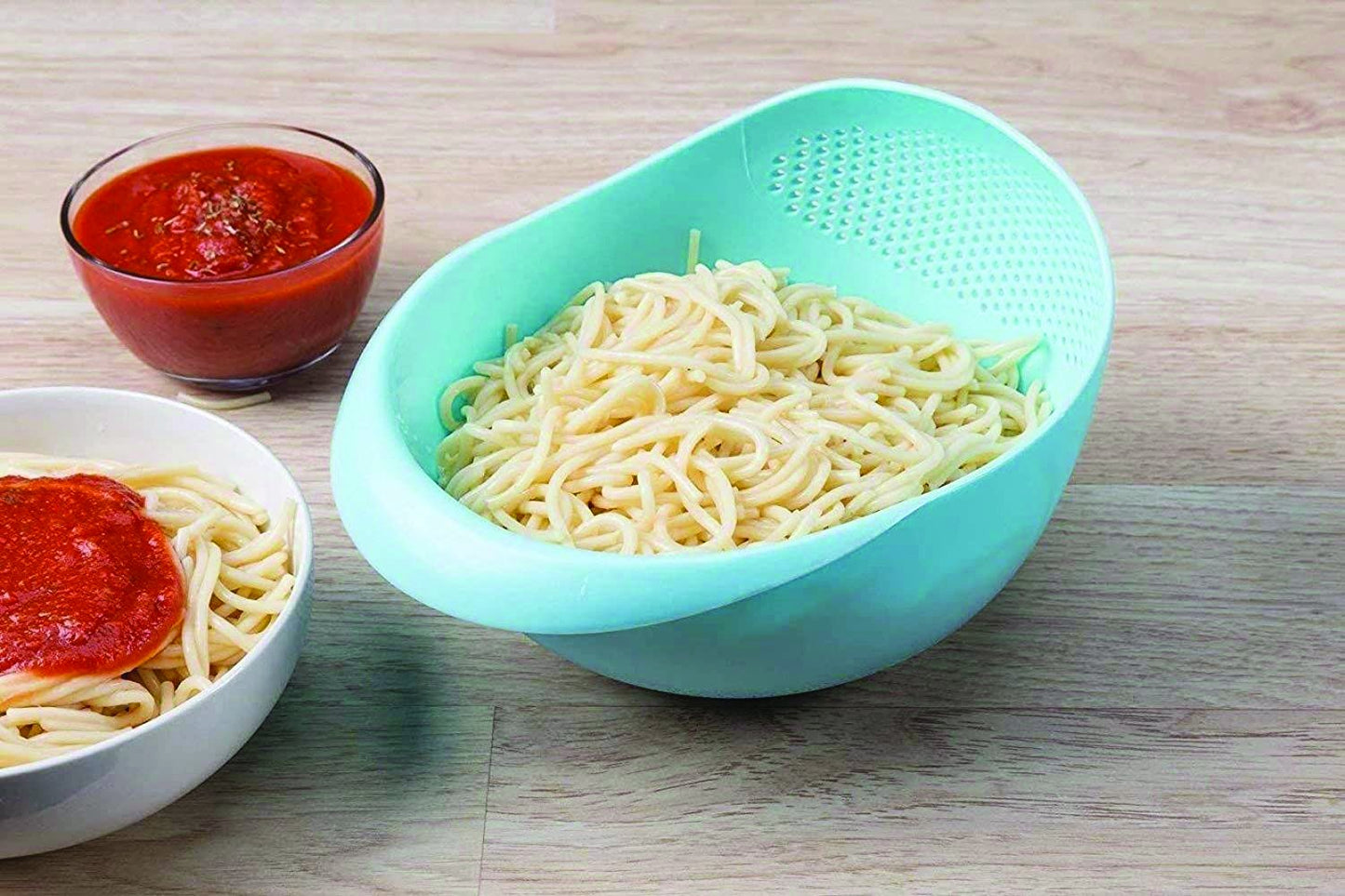 Wukusy 108 Kitchen plastic rice bowl strainer, large size for storing and straining rice, with a sturdy design and smooth finish.