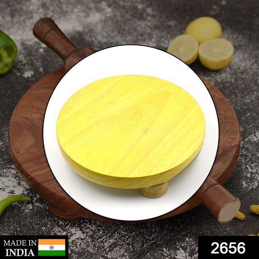 Wukusy 2656 round Patala kitchen tool used for home purposes, side view showing smooth surface and traditional design