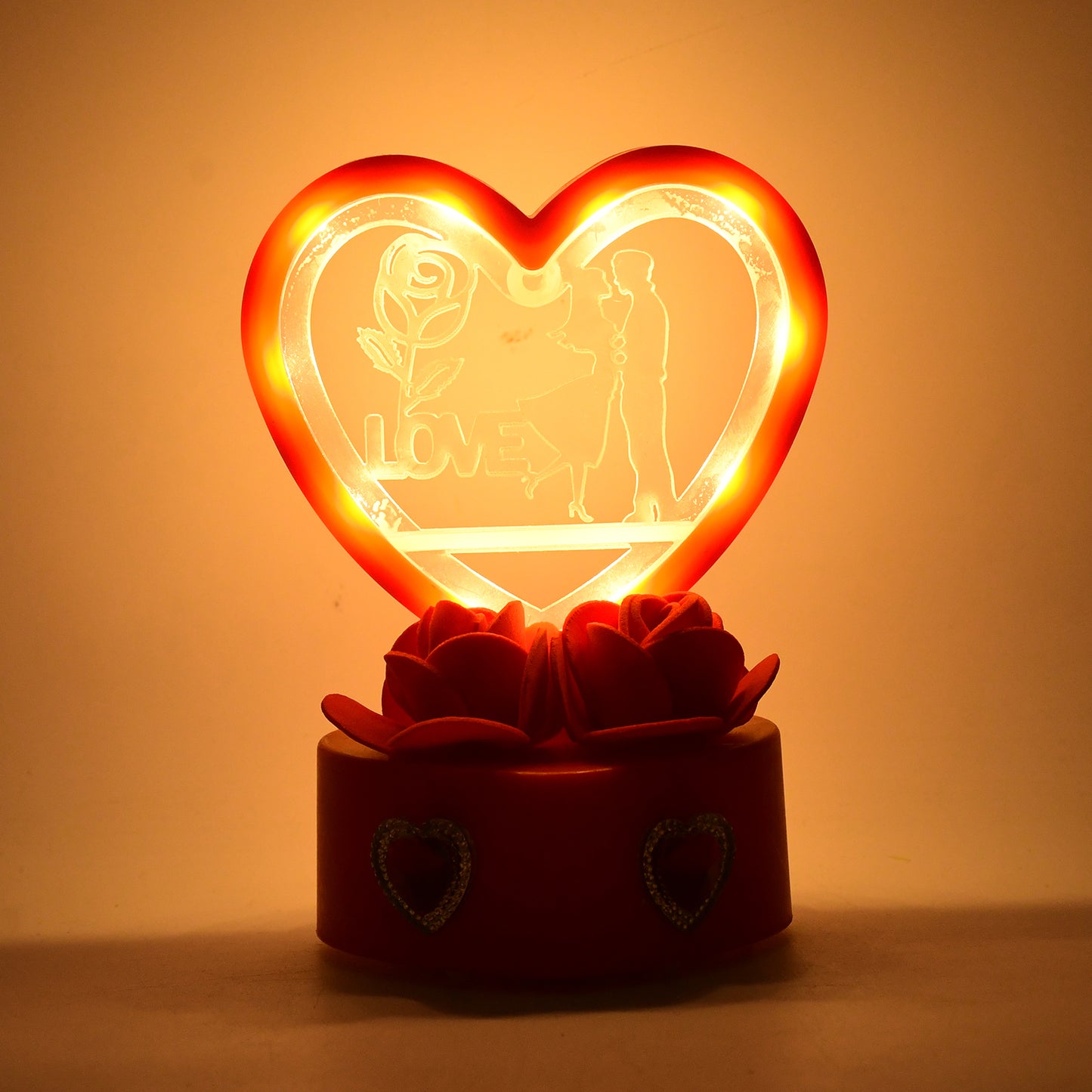 Heart-shaped Love Couple decorative showpiece for home decor, featuring a romantic design by Wukusy.