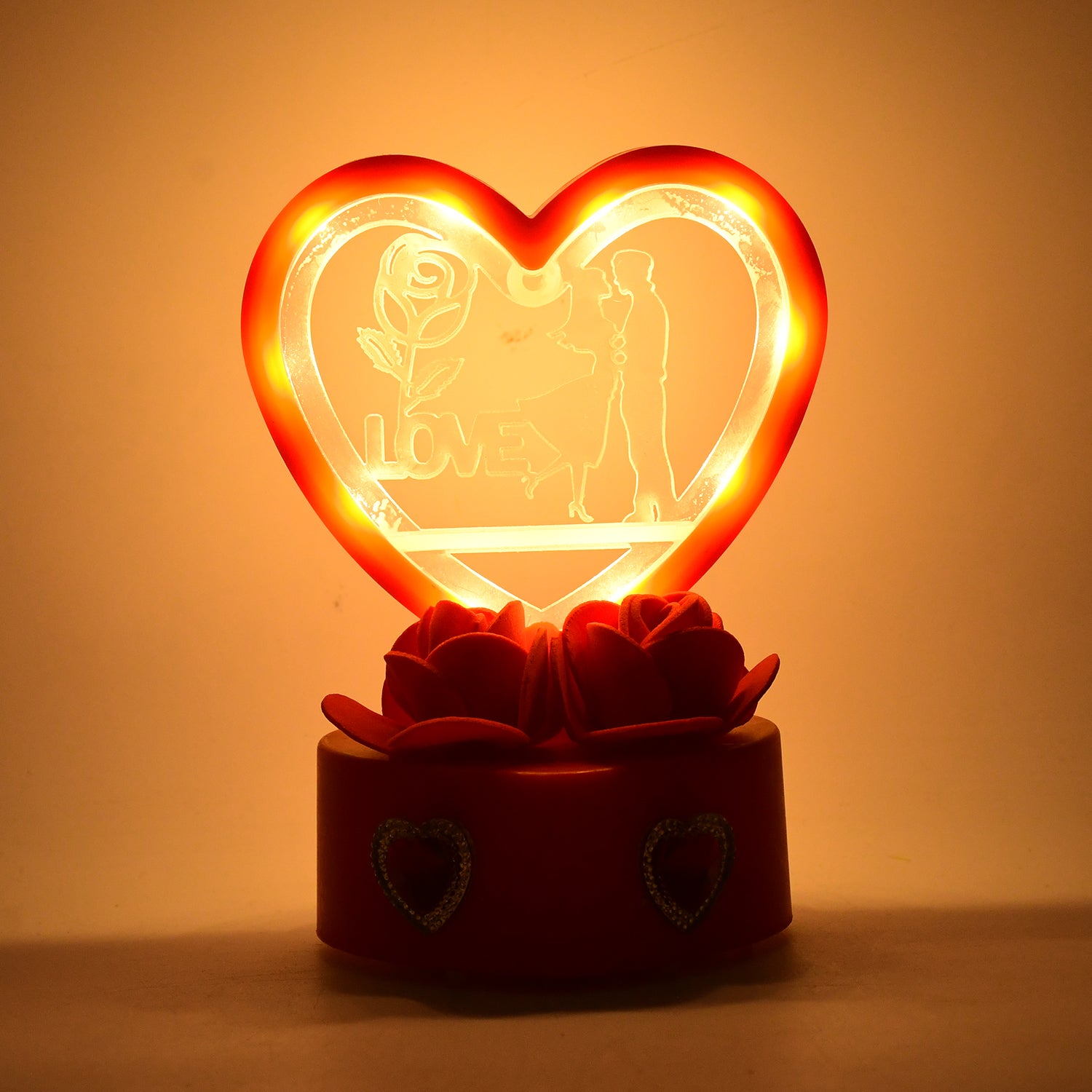 Heart-shaped Love Couple decorative showpiece for home decor, featuring a romantic design by Wukusy.