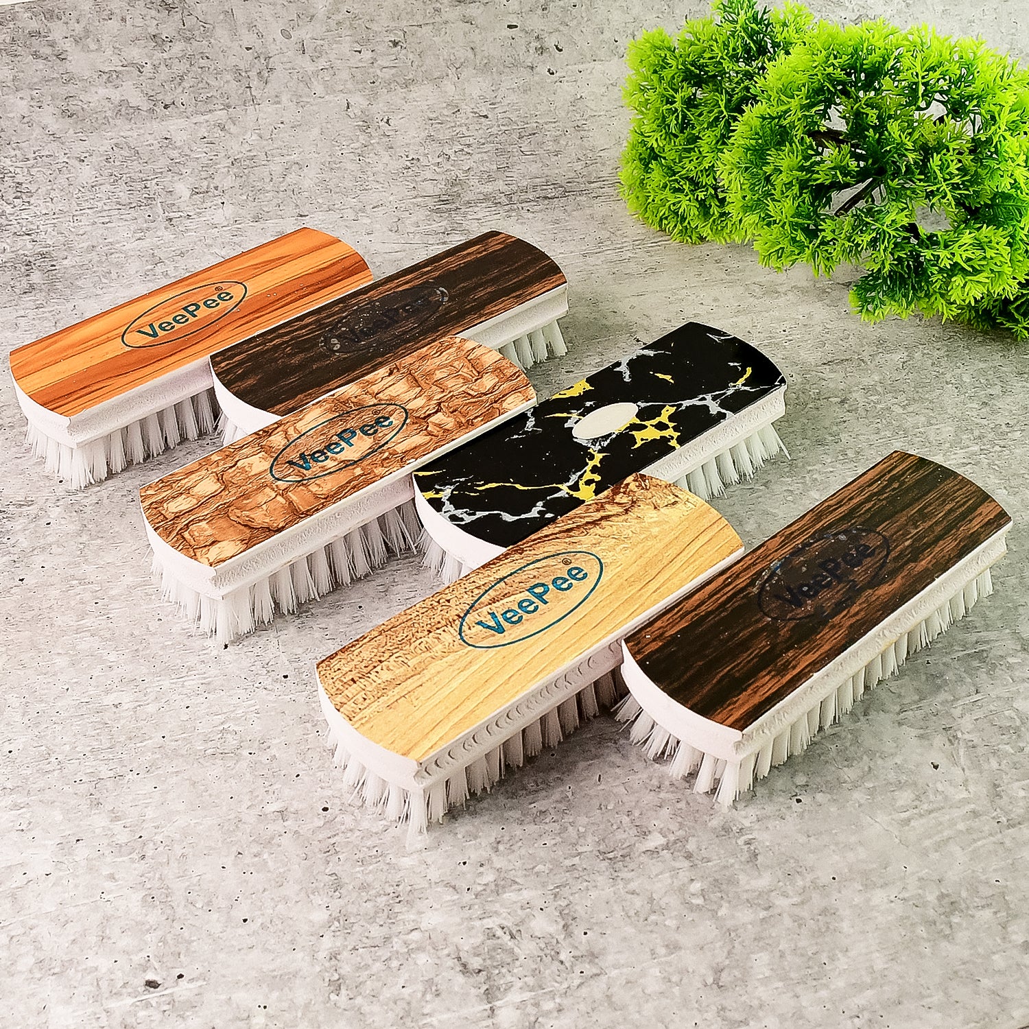 Wukusy Veepee heavy-duty cloth washing brush set with six durable brushes for home cleaning and laundry tasks.