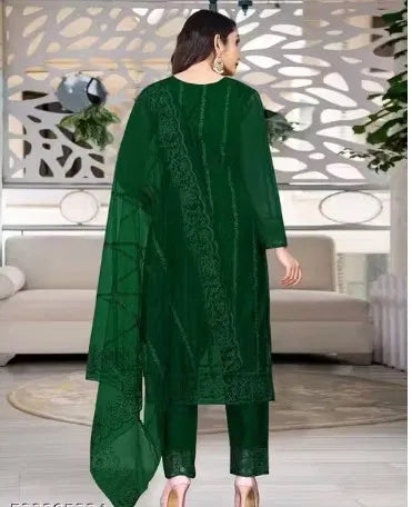 Green women's kurta set with dupatta and bottomwear, featuring a stylish and comfortable design by 15801.