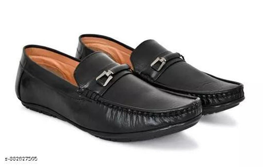Black and tan men's loafers by 15890, stylish slip-on shoes for men, size 6, with smooth leather finish.