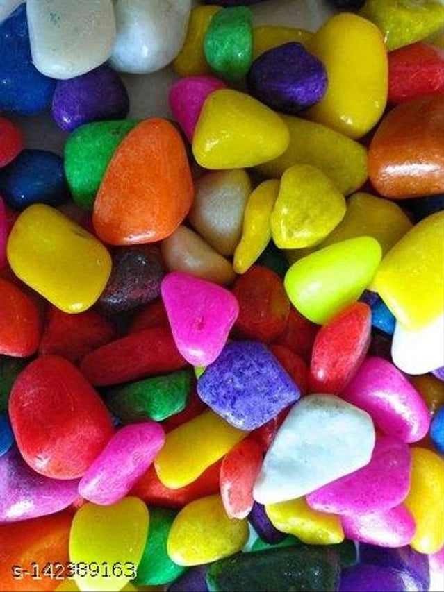 Multicolor decoration pebbles stones in a 1000g bag, suitable for pet bed decoration, featuring smooth, multicolored pebble designs