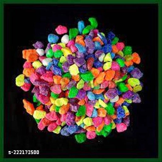 Multicolor decoration pebbles stones for pet beds, 3000g, shown arranged in a pile with smooth, rounded surfaces and vibrant colors.