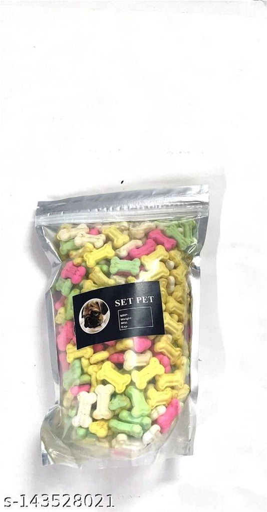 Colorful mix of dog biscuits in a 400g package from 15929, featuring vibrant, assorted biscuits designed for dogs.