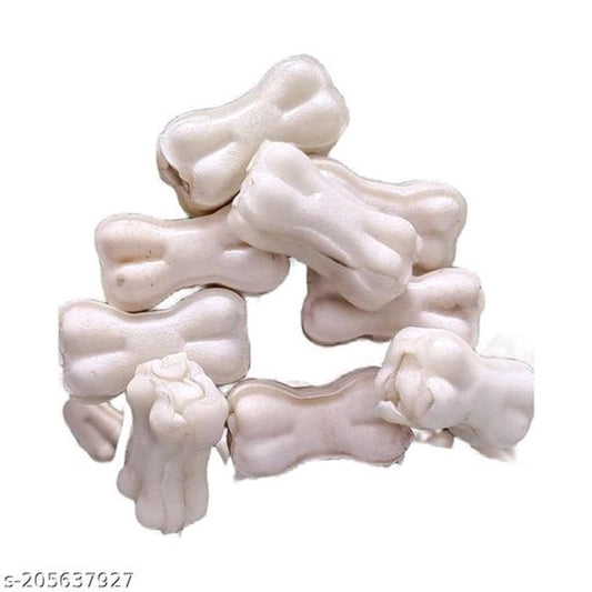 Rawhide bone treat for small dogs, 3-inch size, 400g, displayed alongside pet beds, from brand 15929