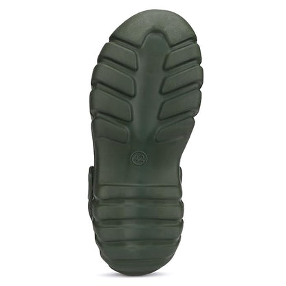 Men's olive-colored clogs from 16069, casual slip-on footwear with open back and comfortable design.